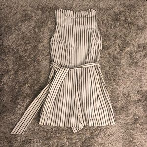 Alice + Olivia White/Black Striped Romper Size 4